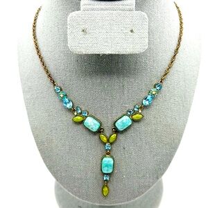 Vintage Avon Nexklace